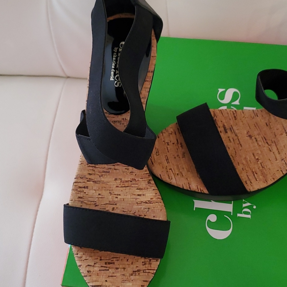 Sandal's - Picture 4 of 5